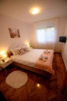 B&B Arad - Alice Apartment - Bed and Breakfast Arad