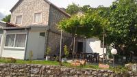 Guest House Vodica - B&B