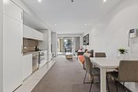 Belle Escapes - Glenelg Shores Apartment - B&B Glenelg