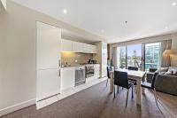 Belle Escapes - Seacrets at Glenelg - B&B Glenelg