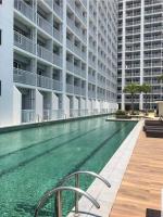 Breeze Residences by CS Luxe - Bed and Breakfast Manilla