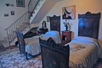 Doppel- oder Zweibettzimmer