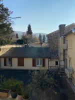 Camera Queen Superior