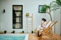 Bali-inspired Villa with Dipping Pool by Pallet Homes - B&B Iloilo