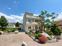 Apartments Velinka - B&B Rab