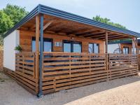 Luxury Mobile home Zuzu Klenovica - Chambres d’hôtes