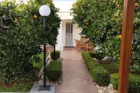 B&B Nea Makri - Relaxing House with Garden - Bed and Breakfast Nea Makri