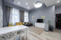 The Essence of Łodz (2)Stylish&Charming&Central - B&B Łódź