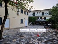 Casa Dos Santos Alojamento - Guest House - B&B