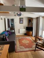 Morning Sun Apartment Glastonbury - Ferienwohnung Glastonbury