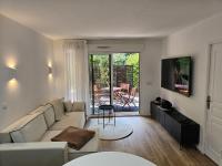 T2 Saint Jean de Luz - Résidence Iratzia - 200m plage - Piscine - Tennis - B&B San Juan de Luz