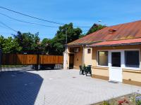 Elizabet Home Apartman - B&B