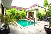 Villa VINO - LEGIAN - 3 bedroom - 3 bathroom Villa - Great Location - Chambres d'hôtes Seminyak