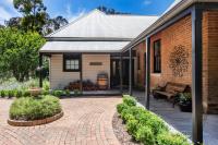 Historic Riverfront Residence Farmstay - Ferienwohnung Cullenbone
