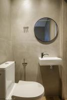 V Luxury Apartments with Pool - Chambres d’hôtes Síviri