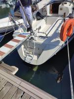 Bateau a quai St Raphaël, 4 couchages , voilier Etap 28i - B&B Saint-Raphaël