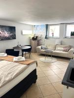 B&B Wunstorf - Ferien-Whg Souterrain Exklusives App Stella Maris mit Parkplatz direkt am Steinhuder-Meer - Bed and Breakfast Wunstorf