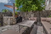 Villa Burovic - B&B