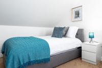 Fortified 4 Bedroom Holly Lodge - B&B Bristol