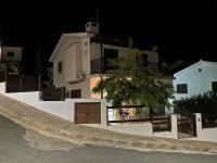 Seaclusion Vacation Villa - B&B Pomos