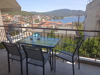 Dimitros Apartment - B&B Néos Marmarás