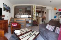 Loft au centre ville, calme, 200M de la plage - Ferienwohnung