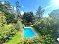 B&B Marseille - Magnificent house with pool and garden - Bed and Breakfast Marseille