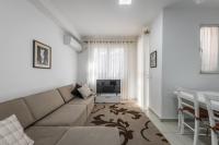 Sea Breeze Pines Retreat by PS - Ferienwohnung Golem