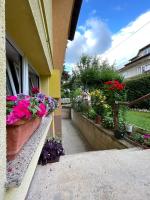 Dreamy Garden Apartment - B&B Sarajevo