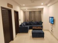 B&B Islamabad - Elegant 2king BR Family Apartments wifi,Netflix E11 - Bed and Breakfast Islamabad