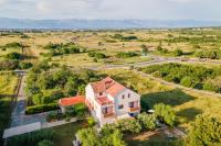 Apartment Lara - B&B Zaton