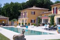 B&B Grimaud - Villa Florentina - 550m2, 5 Chambres - Golfe De Saint-Tropez - Bed and Breakfast Grimaud