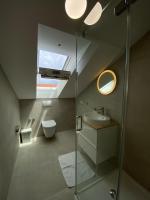 Apartment mit Balkon