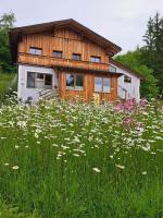 Villa Hansalhof, Wohnung Rosenduft - B&B Mariapfarr