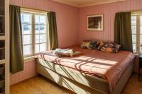 Vinjestogo- mesmerizing mountain view, sauna with a view and eco living in an old school house - Chambres d'hôtes Løken