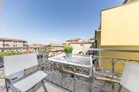Apartment mit Balkon