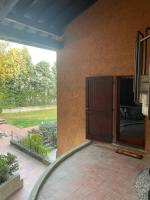 Lakeside holiday - B&B