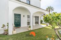 #116 Telhas Verdes by Home Holidays - B&B Albufeira