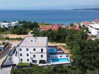Premium Apartment Darja - Malinska - with heated pool - B&B Malinska