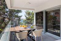 Apartment mit Balkon