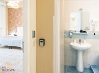 Mr. Brown - Marconi - B&B Roma