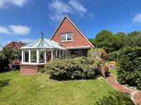 Nordsee Ferienhaus 100 qm mit Wintergarten und Garten - B&B Cuxhaven