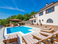 B&B Kastav - Holiday Home Villa Toni - OPA301 by Interhome - Bed and Breakfast Kastav