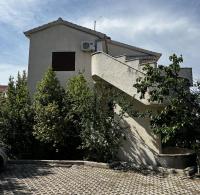 Apartment Sena - Ferienwohnung Trogir