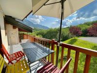 B&B Flumet - Appartement Flumet, 3 pièces, 6 personnes - FR-1-505-111 - Bed and Breakfast Flumet