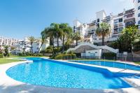 RentAndHomes Calahonda Sea View and Golf - B&B Mijas