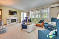 Waterfront Lakeview Cottage with Dock and Lift! - B&B Lakeview