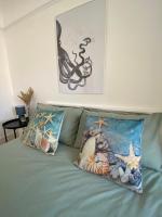 Entire 2 bed property, 1 road back from the sea - Bed and Breakfast Goring-by-Sea