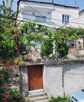 Lake Ohrid Guesthouse "Villa Valentina" - Chambres d'hôtes Pogradec