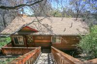 Rest N Relax Inn - Beautiful chalet-style cabin features dramatic forest and slope views! - B&B Big Bear Lake